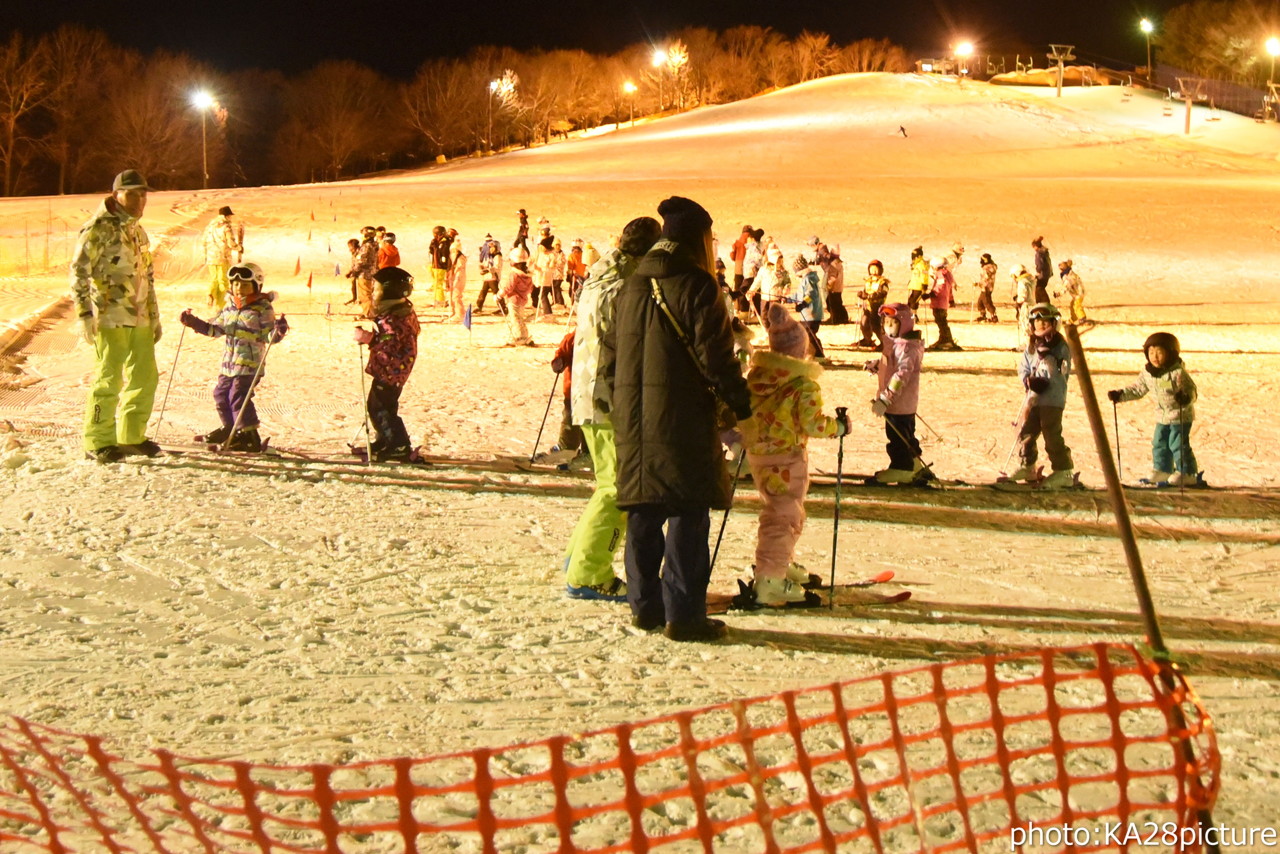幕別町・明野ヶ丘スキー場　学校が終わったらナイタースキー＆ソリ滑り☆ここは、地元の子供たちにとって最高の遊び場です♪